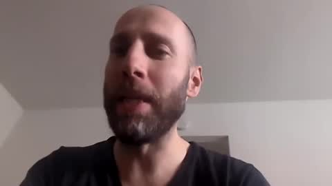 Snapshot of eyechosebb chatting on 11-09-25, 05:22 eyechosebb online show from 11-09-25, 05:22