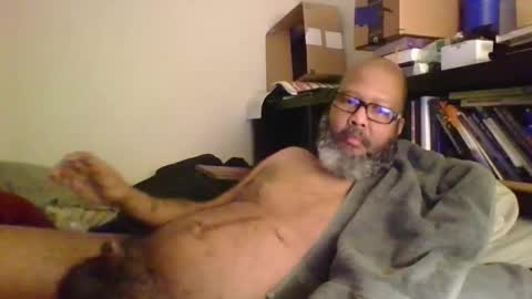 Snapshot of eyequee0007 chatting on 01-14-26, 02:17 eyequee0007 online show from 01-14-26, 02:17