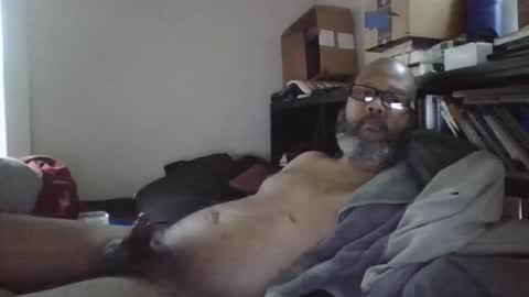 Snapshot of eyequee0007 chatting on 01-14-26, 08:25 eyequee0007 online show from 01-14-26, 08:25