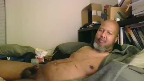 eyequee0007 online show from 05-01-26, 03:00
