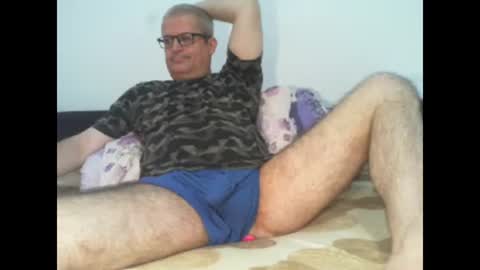 GEORGE online show from 09-15-25, 01:49