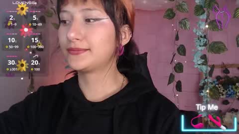 eyes_moonn online show from 03-28-26, 11:21