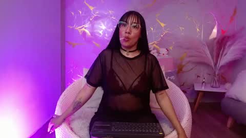Eylin online show from 05-07-26, 03:39