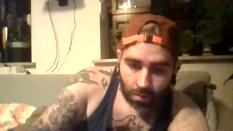 Snapshot of eytab chatting on 09-22-25, 01:29 Eytab online show from 09-22-25, 01:29