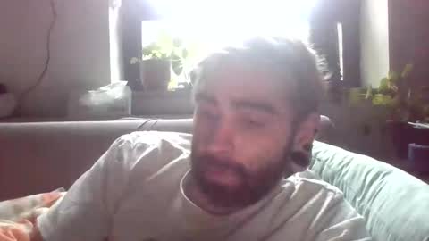 Snapshot of eytab chatting on 10-04-25, 08:56 Eytab online show from 10-04-25, 08:56