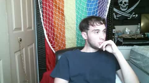 Snapshot of ezra_naamah chatting on 10-21-25, 05:13 Ezra Naamah online show from 10-21-25, 05:13