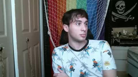 Ezra Naamah online show from 02-11-26, 10:04