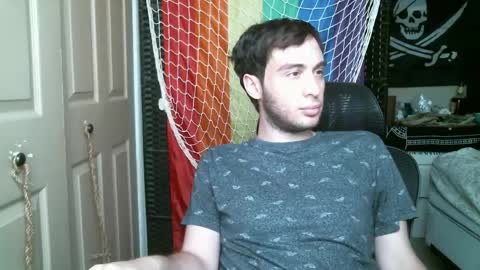 Ezra Naamah online show from 04-26-26, 09:01