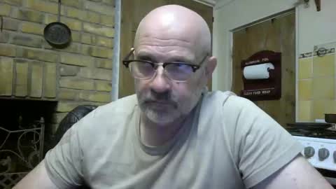 Snapshot of f1zzeek chatting on 02-01-26, 07:45 f1zzeek online show from 02-01-26, 07:45