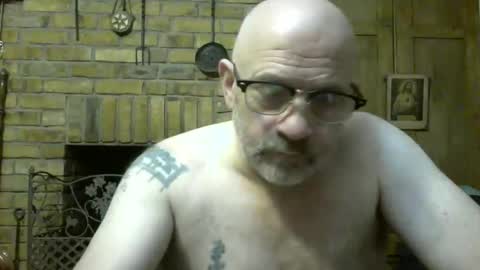 Snapshot of f1zzeek chatting on 02-02-26, 10:52 f1zzeek online show from 02-02-26, 10:52