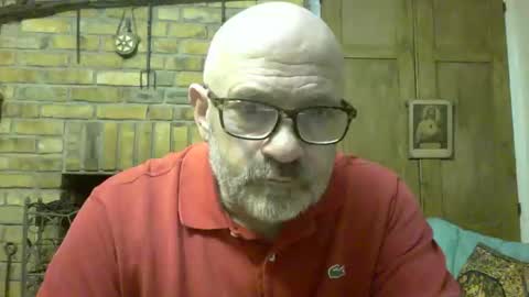 Snapshot of f1zzeek chatting on 02-10-26, 11:20 f1zzeek online show from 02-10-26, 11:20