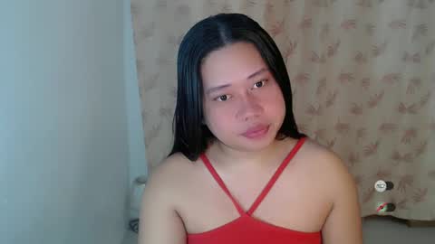 Snapshot of f3ckdollucy chatting on 12-07-24, 01:03 yanna online show from 12-07-24, 01:03