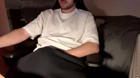 Call me bitch online show from 02-23-25, 07:17