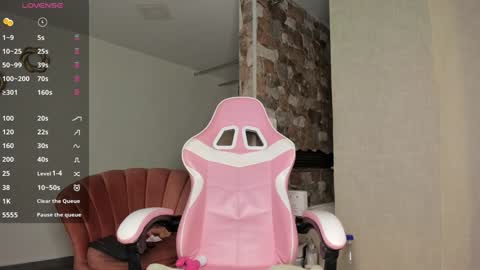 Thianna online show from 12-16-24, 11:33