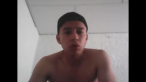 R online show from 02-06-26, 05:38