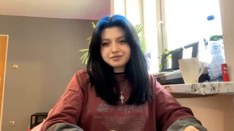 Mia3 online show from 04-18-26, 05:55