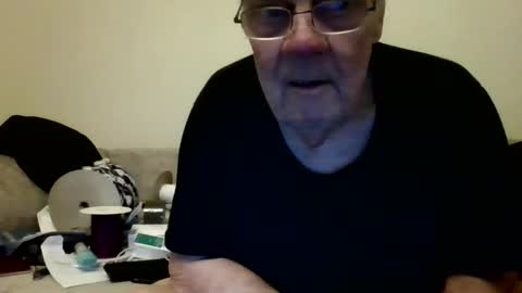 Snapshot of fabric21 chatting on 02-02-25, 02:38 the masturbator online show from 02-02-25, 02:38