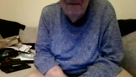 Snapshot of fabric21 chatting on 02-03-25, 10:32 the masturbator online show from 02-03-25, 10:32