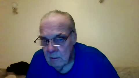 Snapshot of fabric21 chatting on 02-12-25, 11:20 the masturbator online show from 02-12-25, 11:20