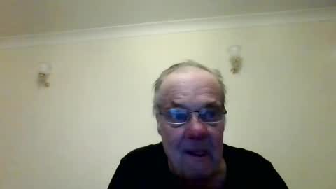 Snapshot of fabric21 chatting on 02-27-25, 06:50 the masturbator online show from 02-27-25, 06:50