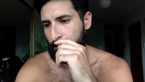 Snapshot of fabrizzio02 chatting on 12-15-25, 05:28 Fabrizzio online show from 12-15-25, 05:28