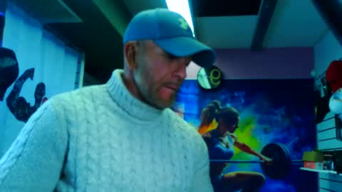 Snapshot of fabxxxl chatting on 11-21-25, 09:19 fabxxxl online show from 11-21-25, 09:19