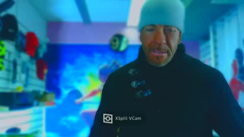 Snapshot of fabxxxl chatting on 11-28-25, 08:39 fabxxxl online show from 11-28-25, 08:39