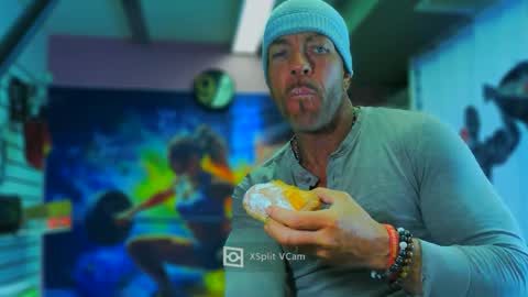 Snapshot of fabxxxl chatting on 12-04-25, 08:01 fabxxxl online show from 12-04-25, 08:01