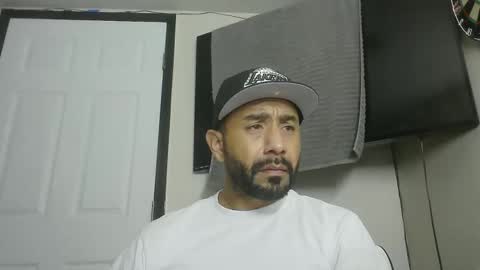 Snapshot of faded805 chatting on 11-03-25, 09:10 Mark online show from 11-03-25, 09:10