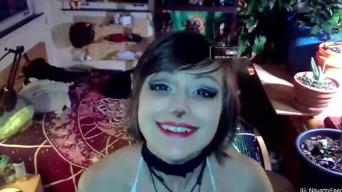 Snapshot of faewildflower chatting on 11-16-25, 04:51 faewildflower online show from 11-16-25, 04:51