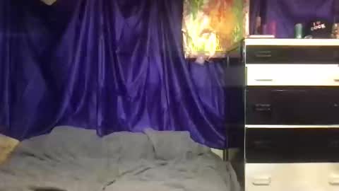 Fae online show from 02-26-25, 02:36