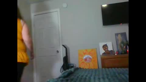 faidra mae online show from 02-14-25, 04:37