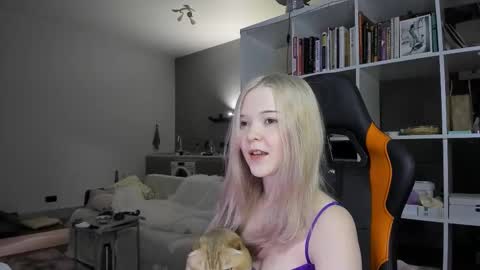 fairy_casey online show from 11-21-25, 06:50