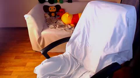 Elli  online show from 01-16-26, 01:37