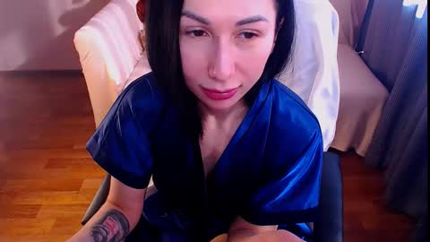 Elli  online show from 03-12-26, 12:22