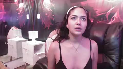 Snapshot of fairy_marie12 chatting on 09-23-25, 04:37 Marie online show from 09-23-25, 04:37