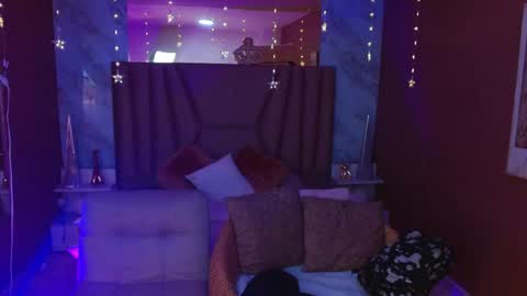 FAIRY online show from 04-21-26, 02:51