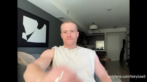 Travis online show from 04-24-26, 07:49