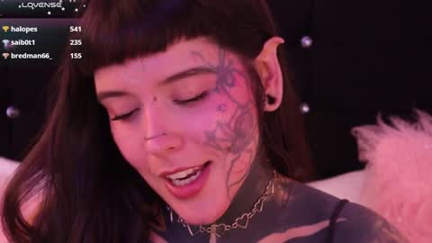 Fairy online show from 02-26-25, 01:00