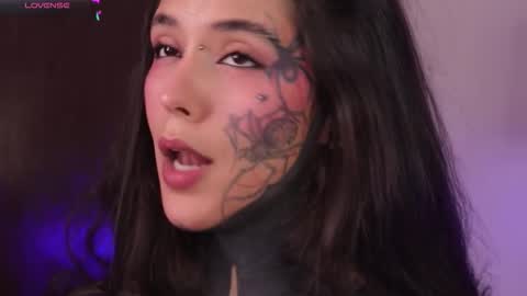 Snapshot of fairyflexxx chatting on 11-06-25, 09:05 Fairy online show from 11-06-25, 09:05