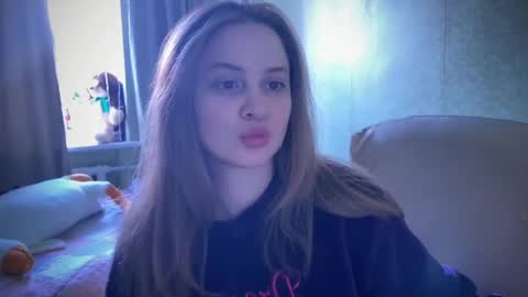 Ilona online show from 02-13-25, 10:55