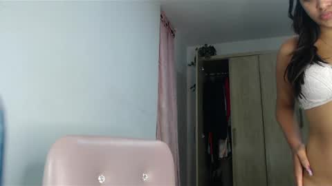 fairylatin online show from 01-24-25, 08:23