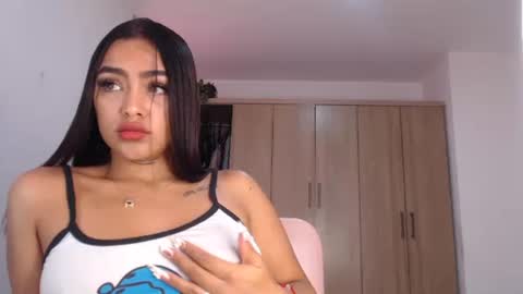 fairylatin online show from 01-30-25, 08:21