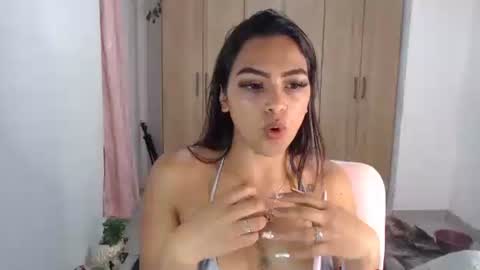 fairylatin online show from 02-07-25, 01:04