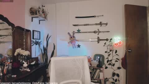  Jackie Cosplayer  online show from 01-07-25, 07:52