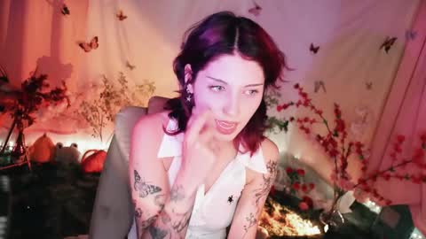 Snapshot of fairywhore chatting on 05-14-26, 03:24 Jackie Cosplayer online show from 05-14-26, 03:24