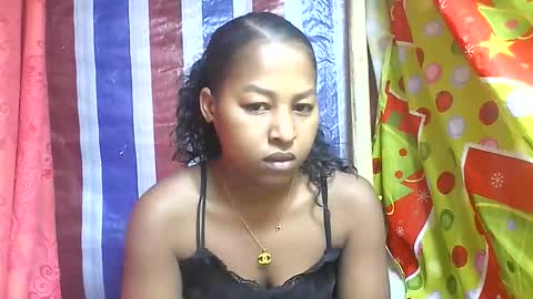 Snapshot of faissane9794 chatting on 02-19-26, 10:44 faissane9794 online show from 02-19-26, 10:44