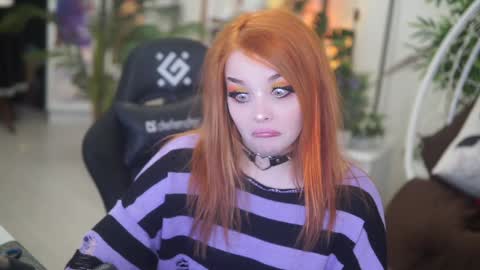 faith_chan online show from 01-07-25, 04:39