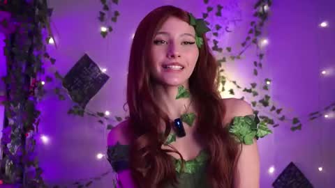 Snapshot of falinecrosthwaite chatting on 09-24-25, 07:39 Kaori online show from 09-24-25, 07:39