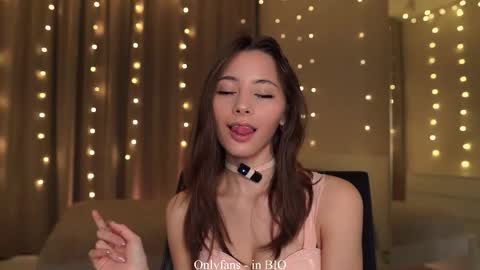 Kaori online show from 12-04-25, 07:44